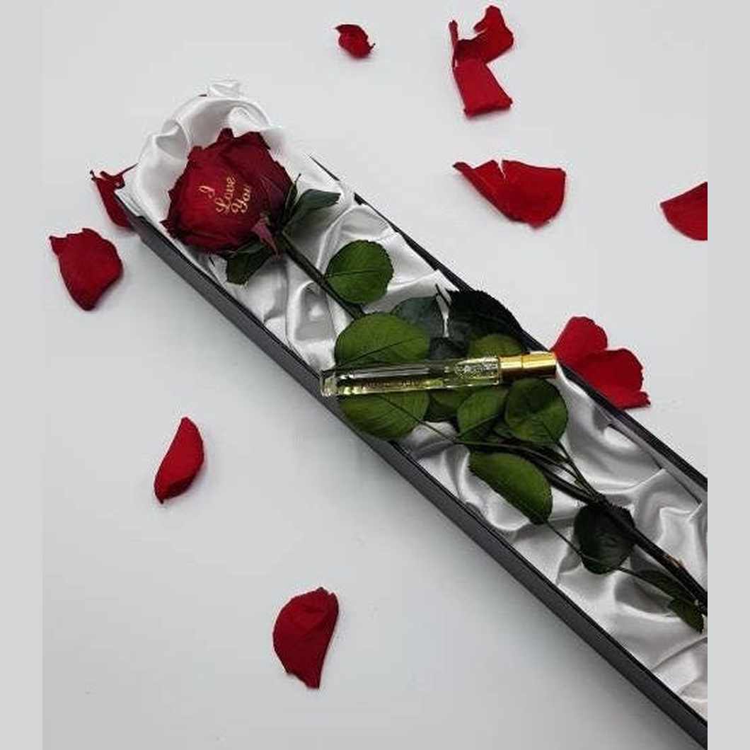 MBOS London Rose Gift set - Single Stem Preserved Red Rose and Perfume Gift Set