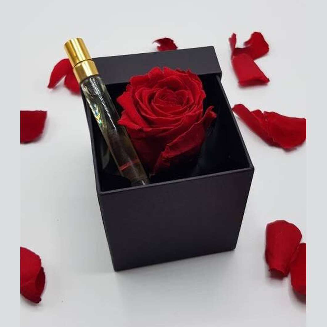 MBOS London Rose Gift Set - Preserved Rose in a Gift Box and Rose Intense Oud Perfume,